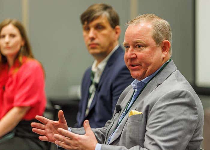 Independent Distributors Summit attendees